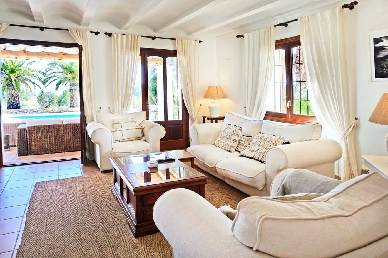 Villa Ario